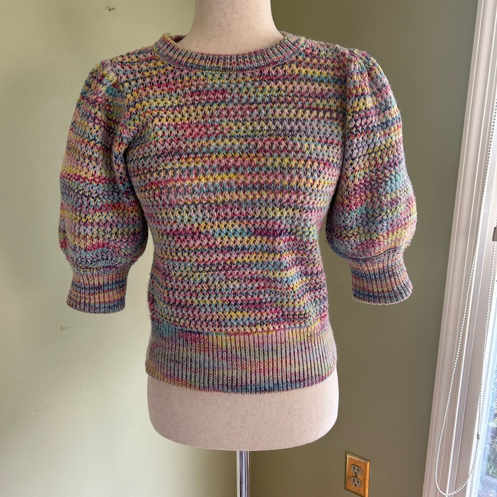 Design History XS puffed short sleeve sweater. Pastel knit. Coquette Cottagecore